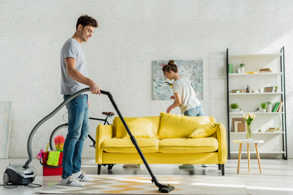 Çardak Bayan Temizlikçi